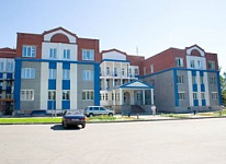 Входная группа Октябрьская налоговая Ижевска, ИФНС 10.  Родниковая,  58